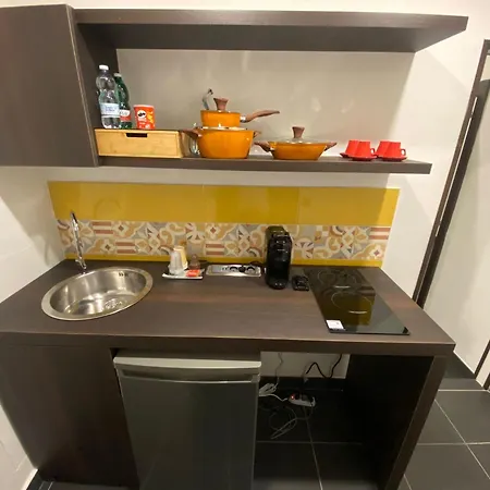 Sofia E La Citta Delle Meraviglie Frühstückspension Neapel